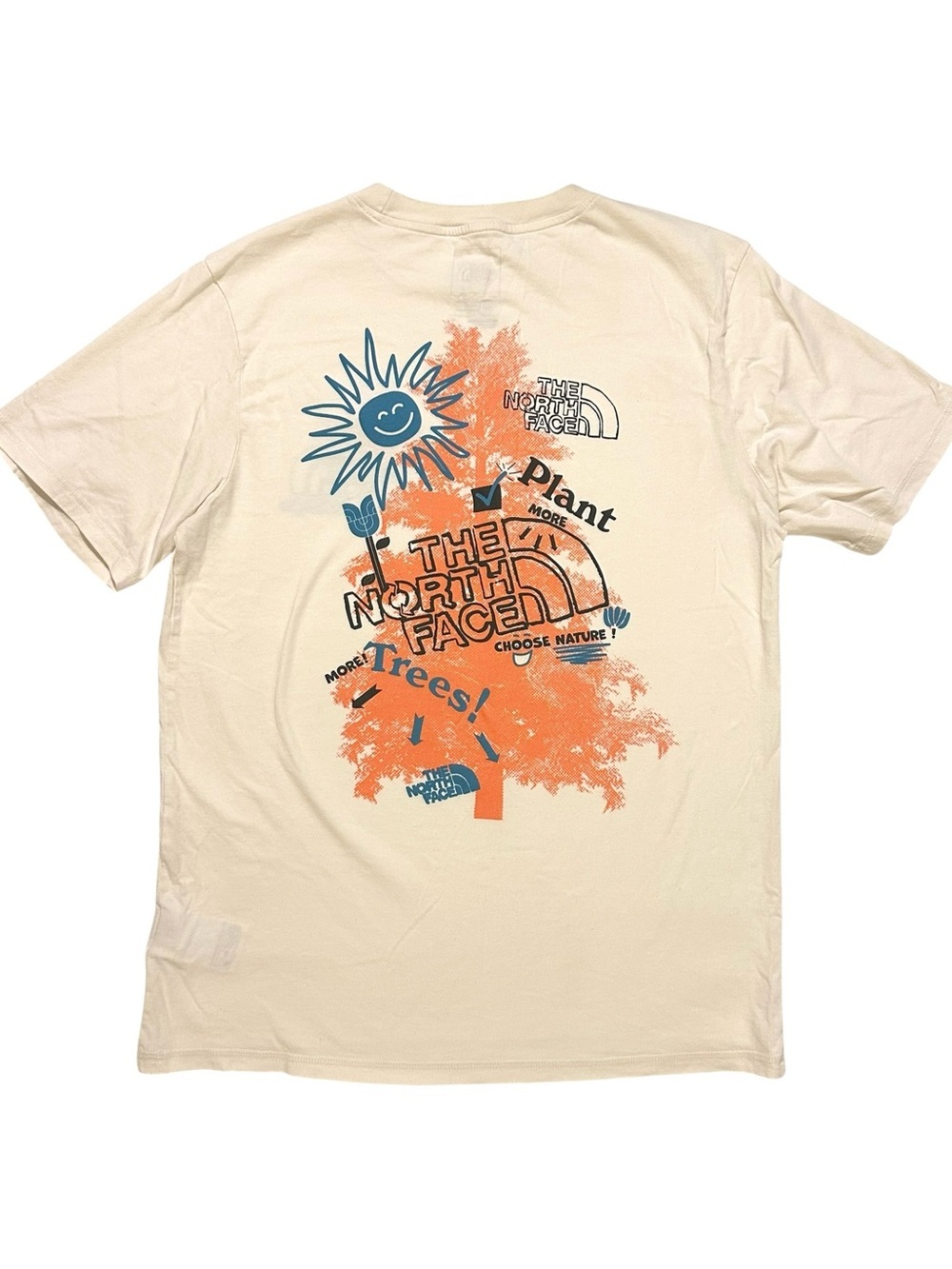 Rare THE NORTH FACE Short Sleeve Earth Day T-Shirt in Cream/Beige Medium